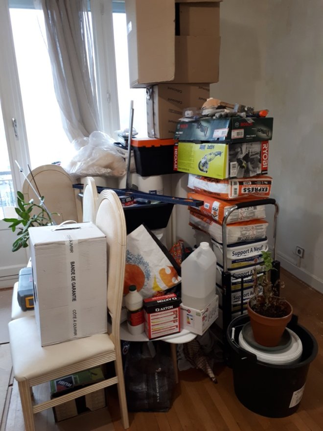 L'électricien avait besoin de place !