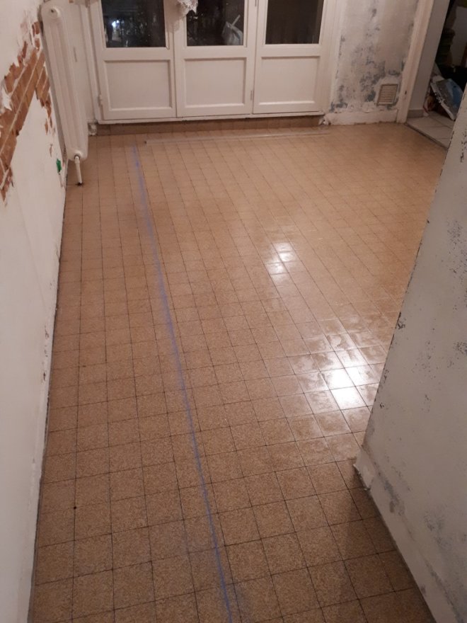 Préparation carrelage de la cuisine